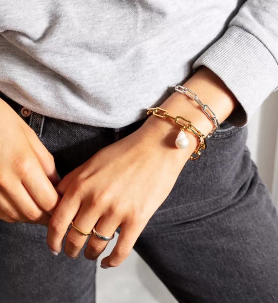 Monica Vinader Charm Bracelets | Alta Capture Pearl Bracelet